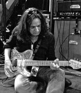 283639_10150987734575861_1631759640_n