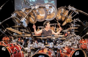 TERRY-BOZZIO-photo-by-Terunobu-Ohata1-620x400