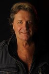 john-wetton-captivity-pr-med-res
