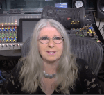 Renaissance Annie in studio_indiegogo med&nbsp;res